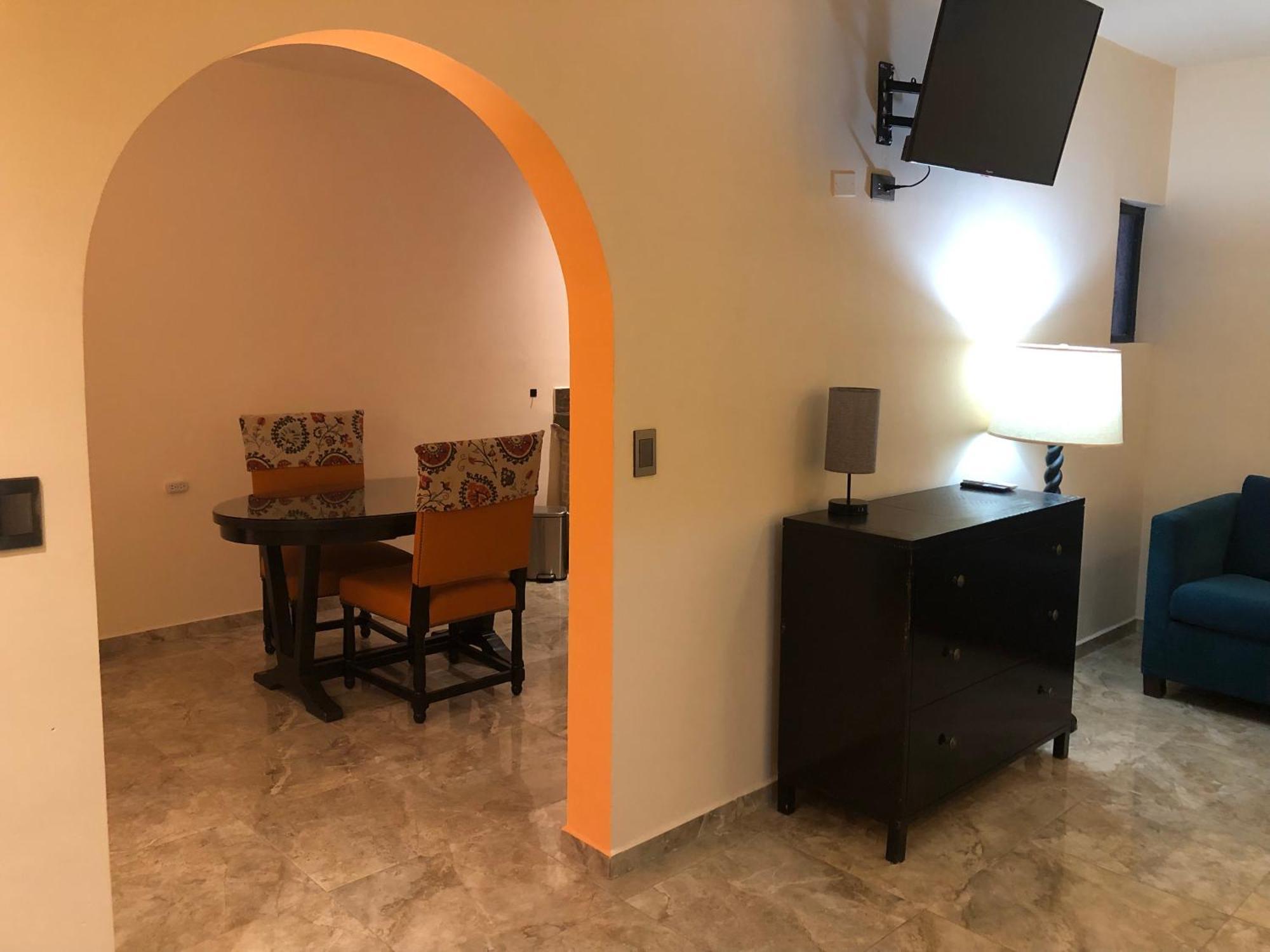 Tres Iguanas Apart Hotel - New, Cozy & Spacious Flats, Short Walk To Beach 洛雷托 外观 照片