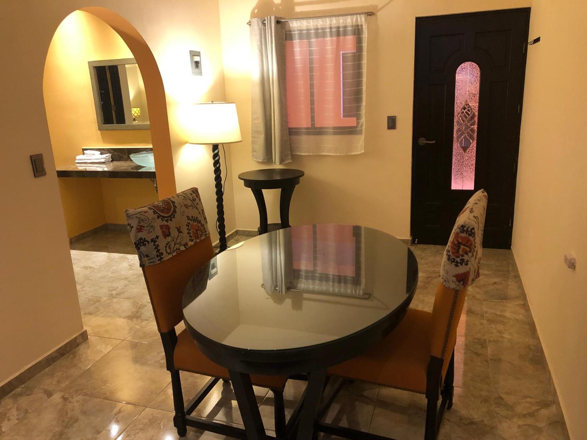 Tres Iguanas Apart Hotel - New, Cozy & Spacious Flats, Short Walk To Beach 洛雷托 外观 照片