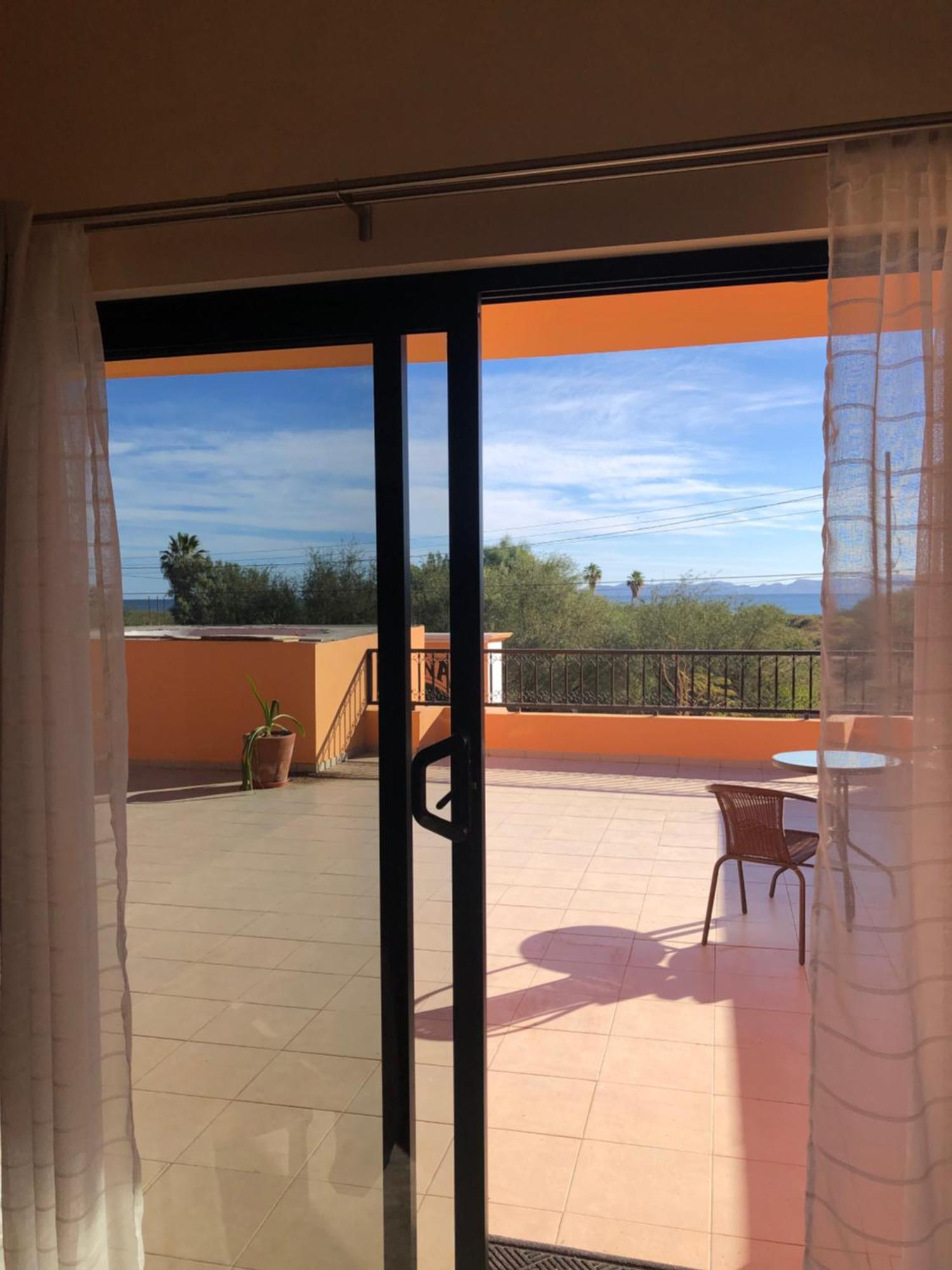 Tres Iguanas Apart Hotel - New, Cozy & Spacious Flats, Short Walk To Beach 洛雷托 外观 照片